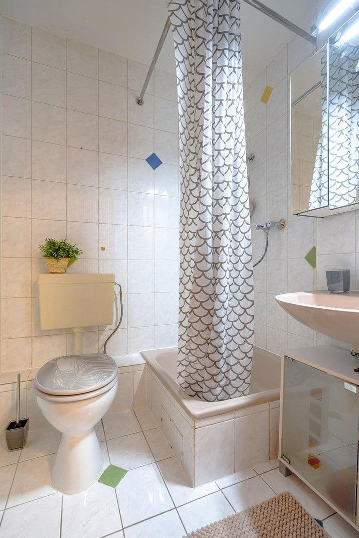 Pronájem bytu 1+1 20 m², Darmstadt, Hessen Pronájem bytu 1+1 20 m², Darmstadt, Hessen