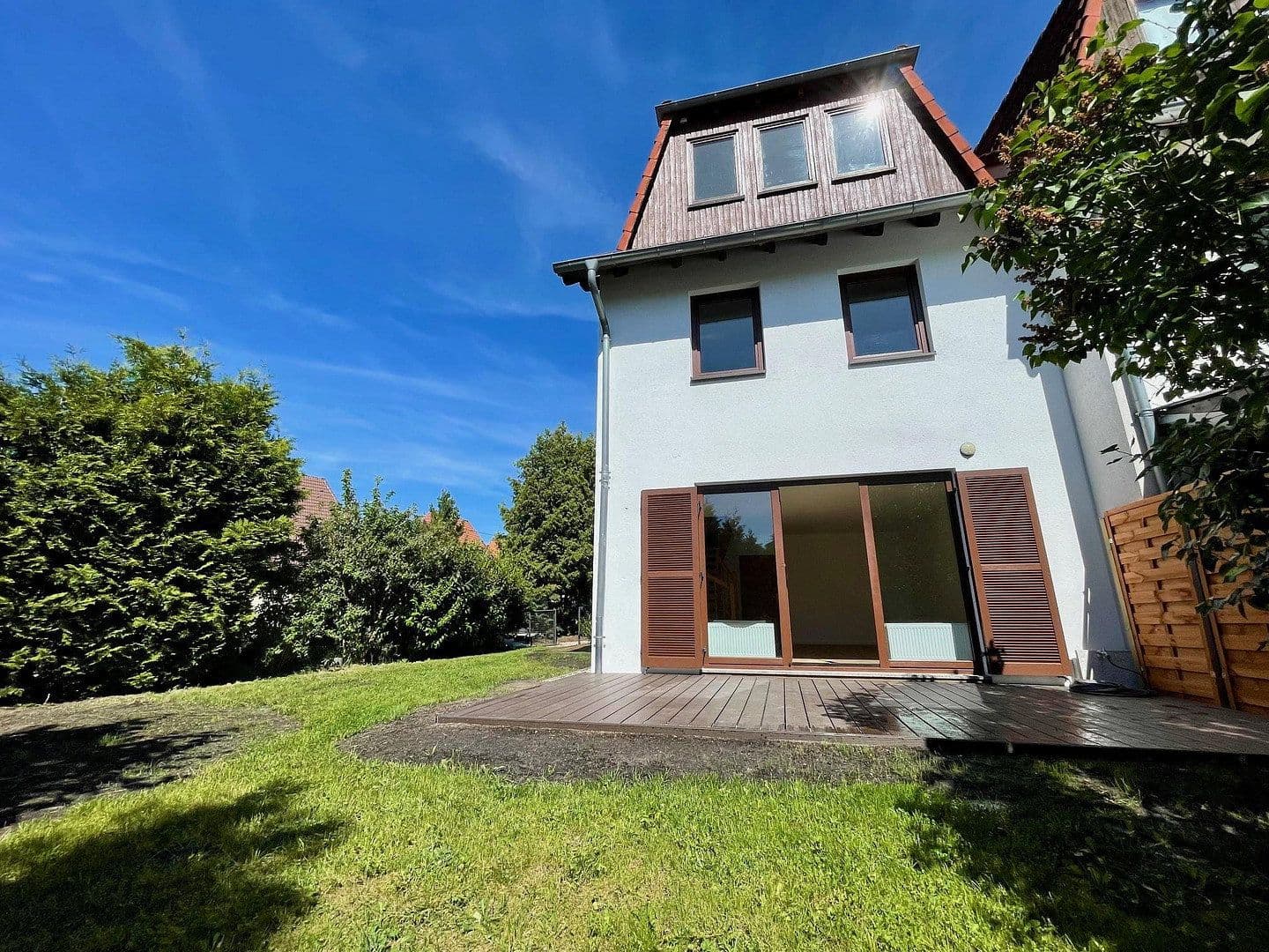 Prodej domu 115 m², pozemek 208 m², Zossen, Braniborsko Prodej domu 115 m², pozemek 208 m², Zossen, Braniborsko