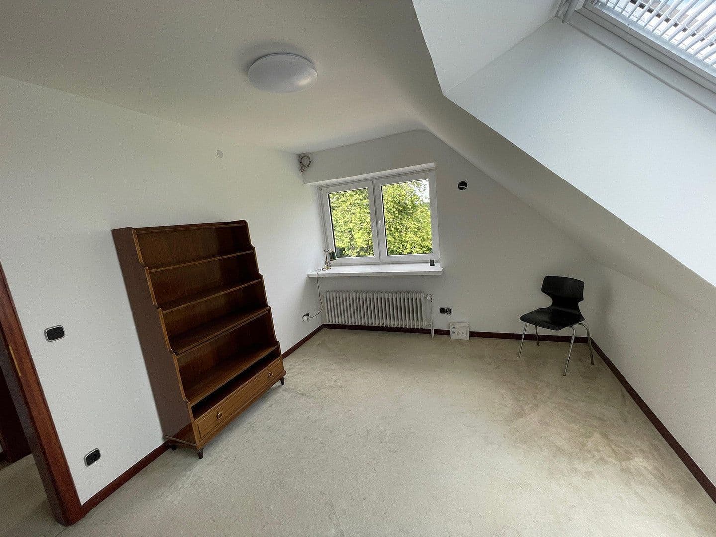 Prodej domu 179 m², pozemek 1.561 m², Hamburg, Hamburg Prodej domu 179 m², pozemek 1.561 m², Hamburg, Hamburg