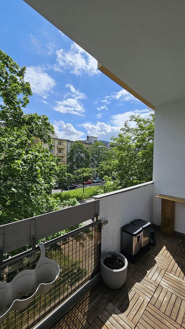 Pronájem bytu 1+1 40 m², Berlin, Berlín Pronájem bytu 1+1 40 m², Berlin, Berlín