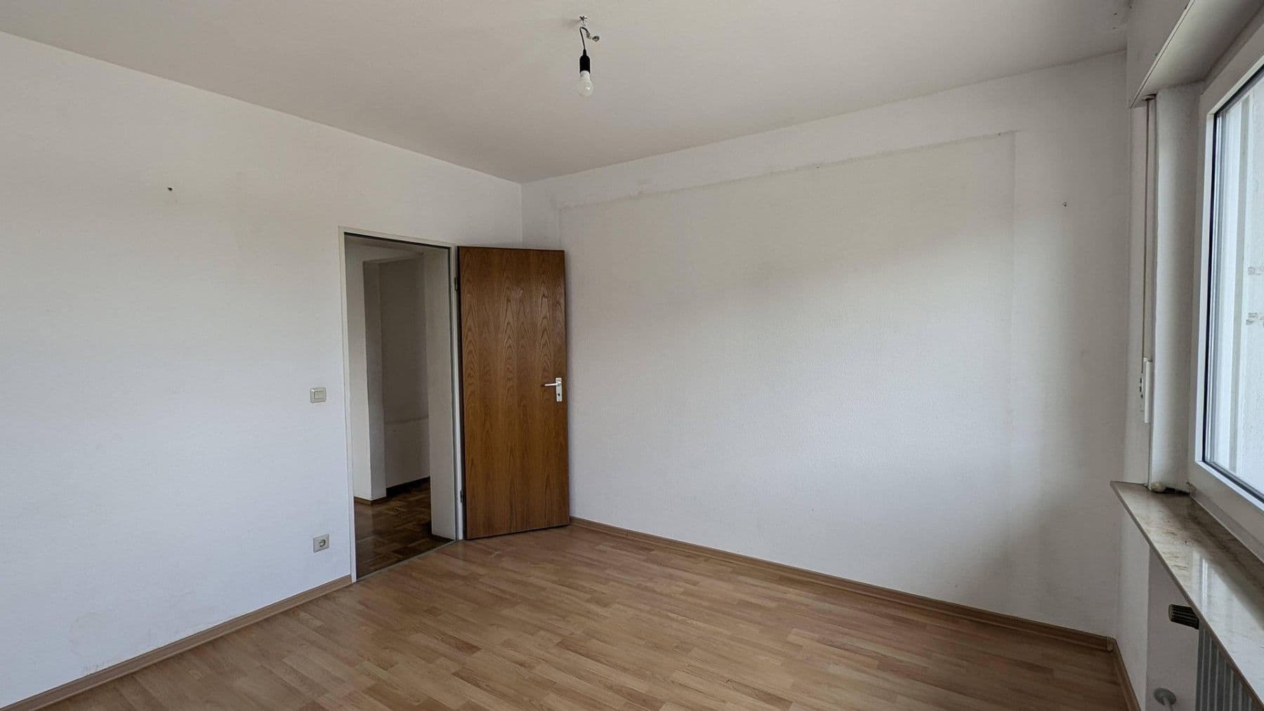 Prodej bytu 3+1 65 m², Essen Freisenbruch, Severní Porýní-Vestfálsko Prodej bytu 3+1 65 m², Essen Freisenbruch, Severní Porýní-Vestfálsko