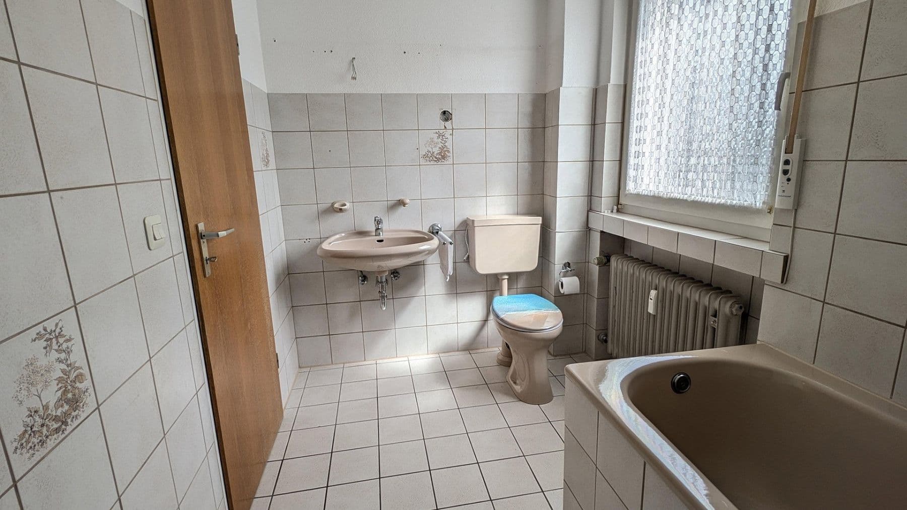 Prodej bytu 3+1 65 m², Essen Freisenbruch, Severní Porýní-Vestfálsko Prodej bytu 3+1 65 m², Essen Freisenbruch, Severní Porýní-Vestfálsko