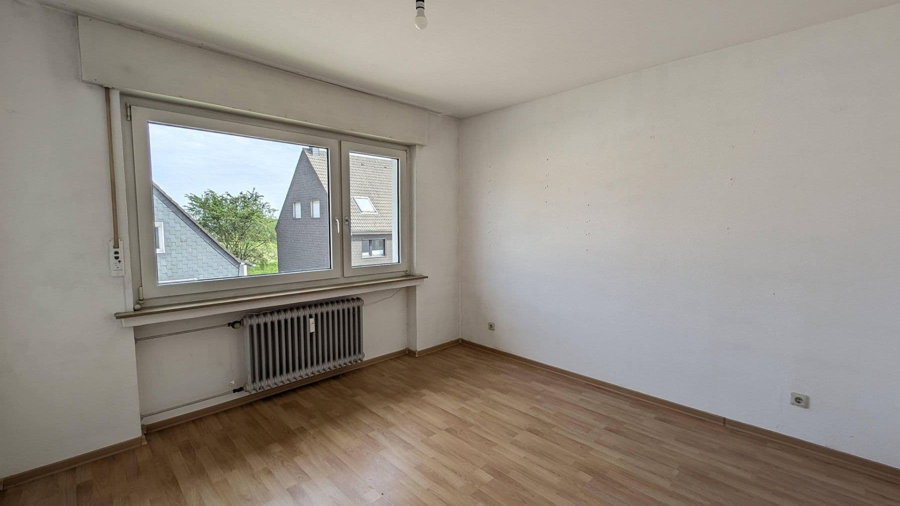 Prodej bytu 3+1 65 m², Essen Freisenbruch, Severní Porýní-Vestfálsko Prodej bytu 3+1 65 m², Essen Freisenbruch, Severní Porýní-Vestfálsko