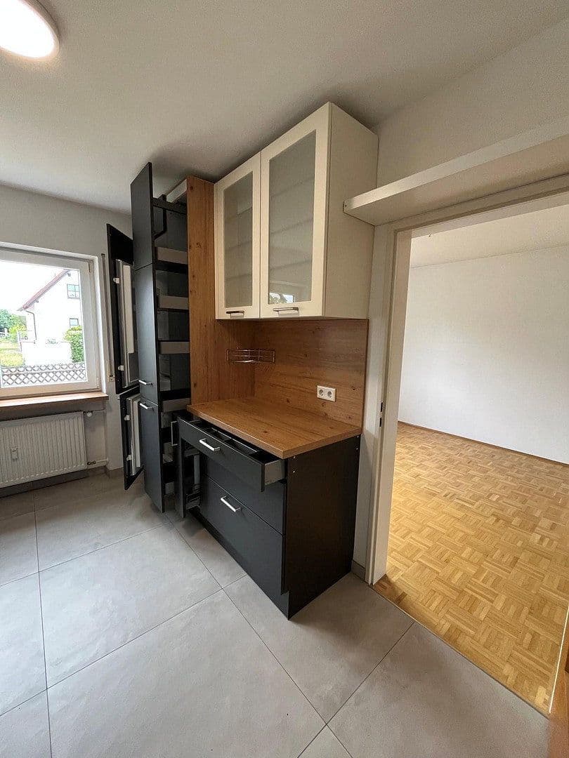Pronájem bytu 3+kk 86 m², Möhrendorf, Bavorsko Pronájem bytu 3+kk 86 m², Möhrendorf, Bavorsko
