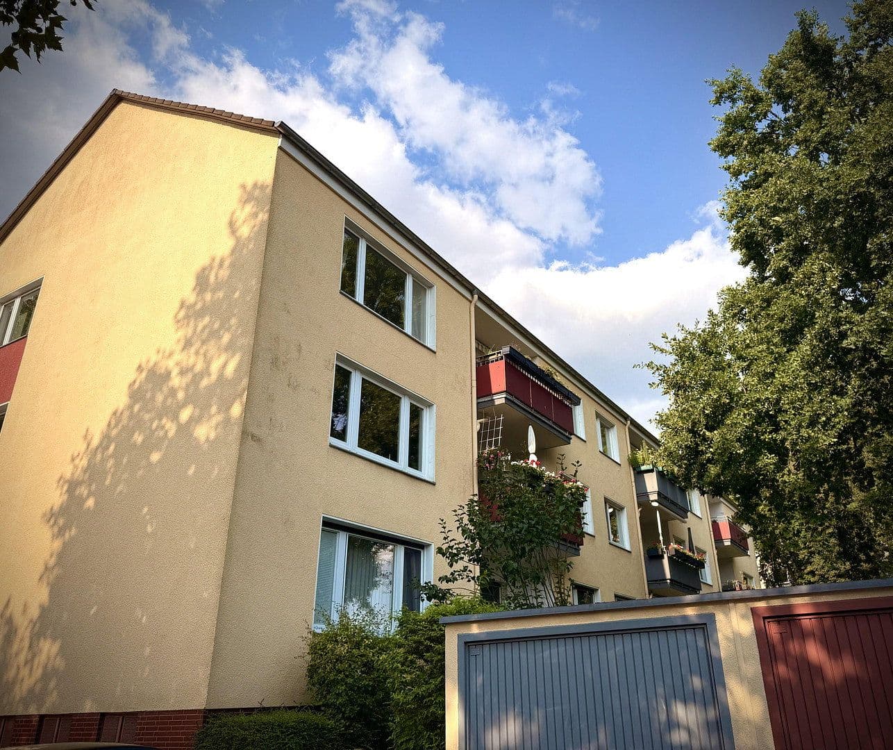 Prodej bytu 4+1 119 m², Essen, Severní Porýní-Vestfálsko Prodej bytu 4+1 119 m², Essen, Severní Porýní-Vestfálsko