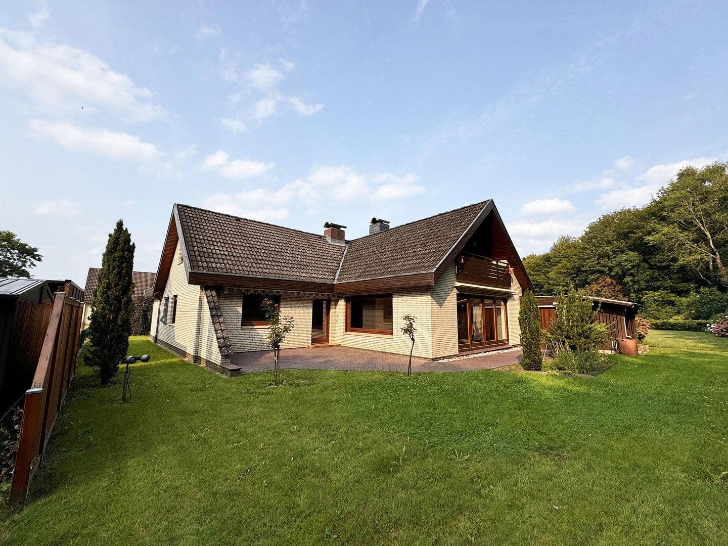 Prodej domu 182 m², pozemek 725 m², Theodor-Storm-Straße 35, Brunsbüttel, Šlesvicko-Holštýnsko Prodej domu 182 m², pozemek 725 m², Theodor-Storm-Straße 35, Brunsbüttel, Šlesvicko-Holštýnsko