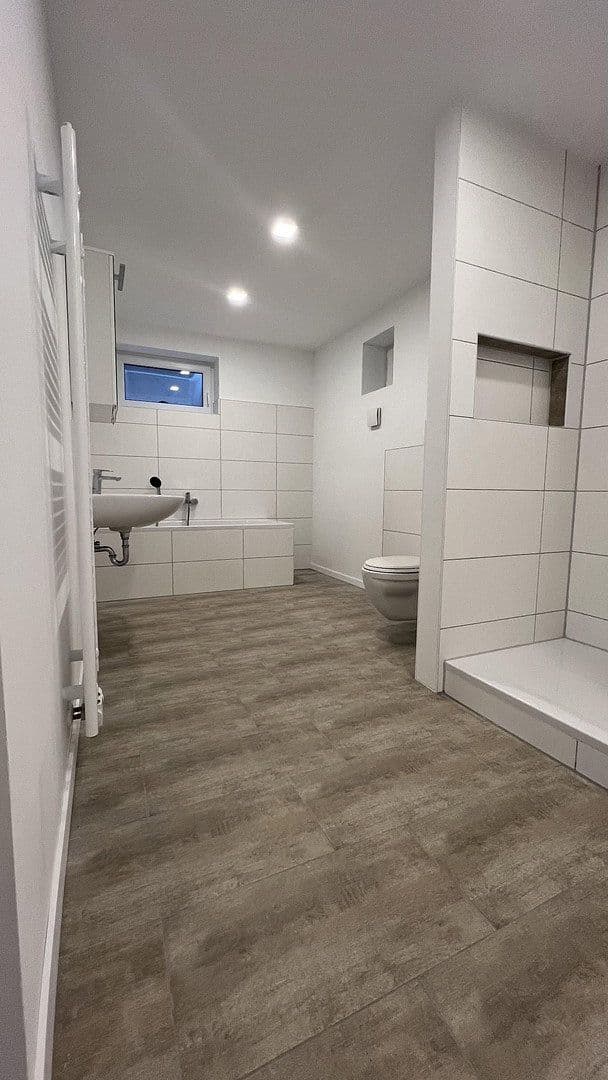 Pronájem bytu 2+1 75 m², Otterbach, Porýní-Falc Pronájem bytu 2+1 75 m², Otterbach, Porýní-Falc