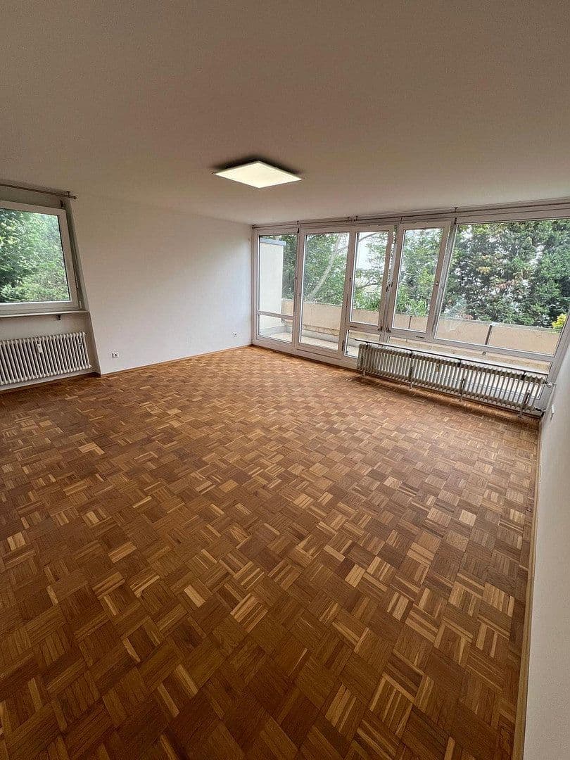 Pronájem bytu 6+1 160 m², Bodman-Ludwigshafen, Bádensko-Württembersko Pronájem bytu 6+1 160 m², Bodman-Ludwigshafen, Bádensko-Württembersko
