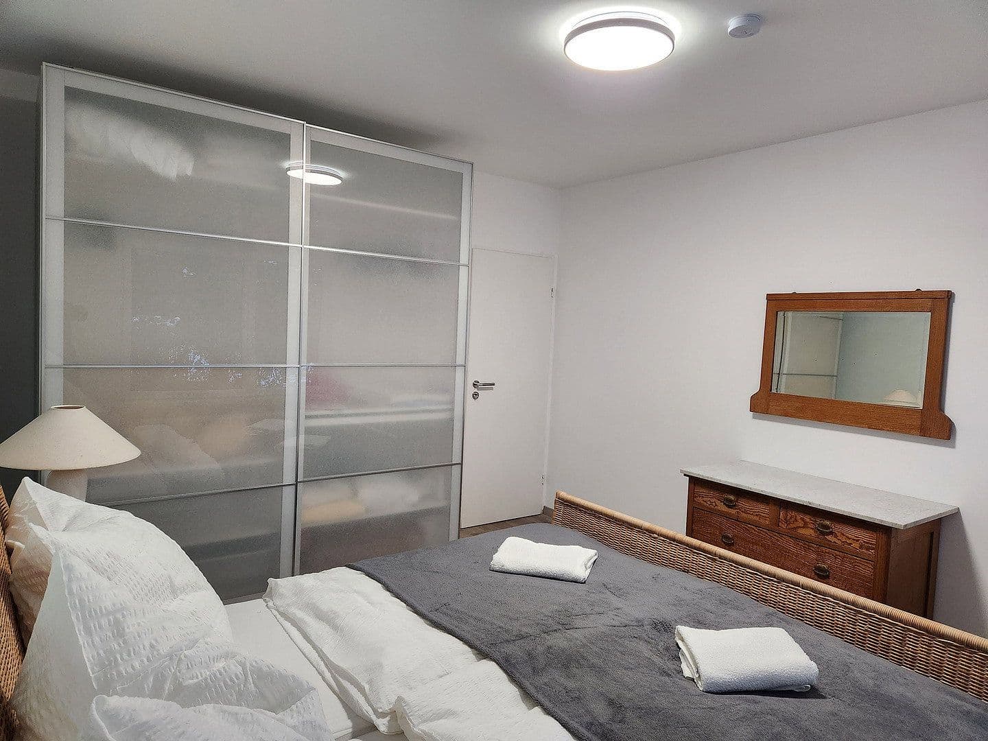 Pronájem bytu 2+1 75 m², Franz-Reber-Weg 6, München, Bavorsko Pronájem bytu 2+1 75 m², Franz-Reber-Weg 6, München, Bavorsko