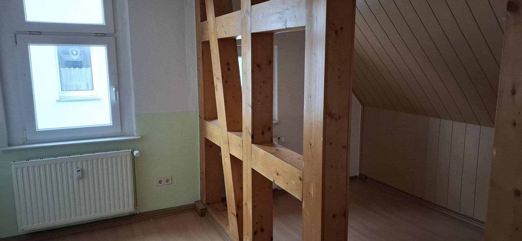 Pronájem bytu 4+1 100 m², Zeitzer Str. 27, Kretzschau, Sasko-Anhaltsko Pronájem bytu 4+1 100 m², Zeitzer Str. 27, Kretzschau, Sasko-Anhaltsko