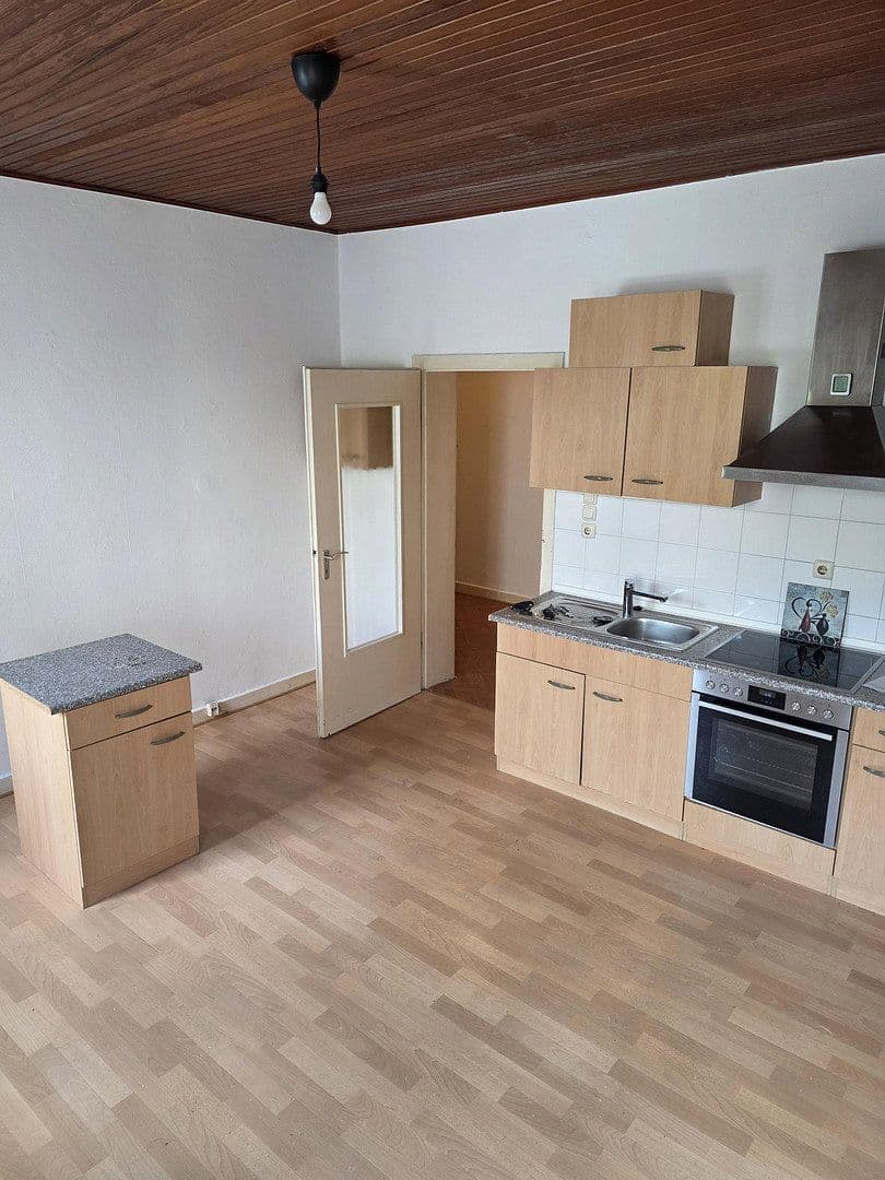 Pronájem bytu 1+kk 41 m², Baltenstraße 20, Düsseldorf, Severní Porýní-Vestfálsko Pronájem bytu 1+kk 41 m², Baltenstraße 20, Düsseldorf, Severní Porýní-Vestfálsko