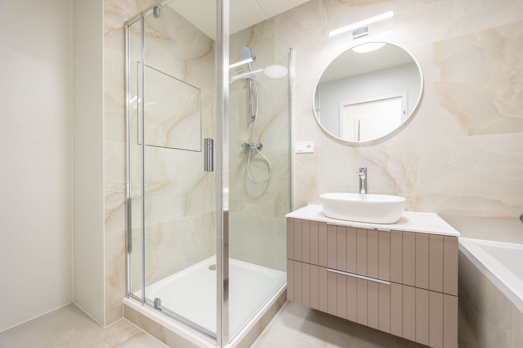 Prodej bytu 3+kk 77 m², Emilie Hyblerové, Praha, Praha Prodej bytu 3+kk 77 m², Emilie Hyblerové, Praha, Praha