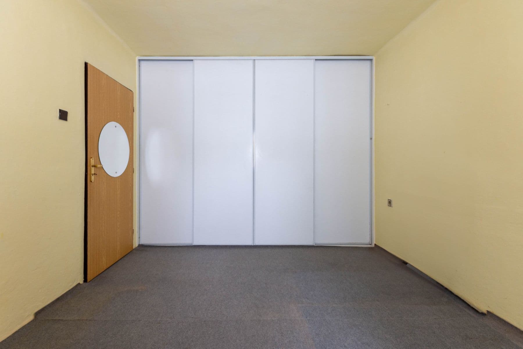 Prodej bytu 2+1 52 m², Strelkovova, Ostrava, Moravskoslezský kraj Prodej bytu 2+1 52 m², Strelkovova, Ostrava, Moravskoslezský kraj