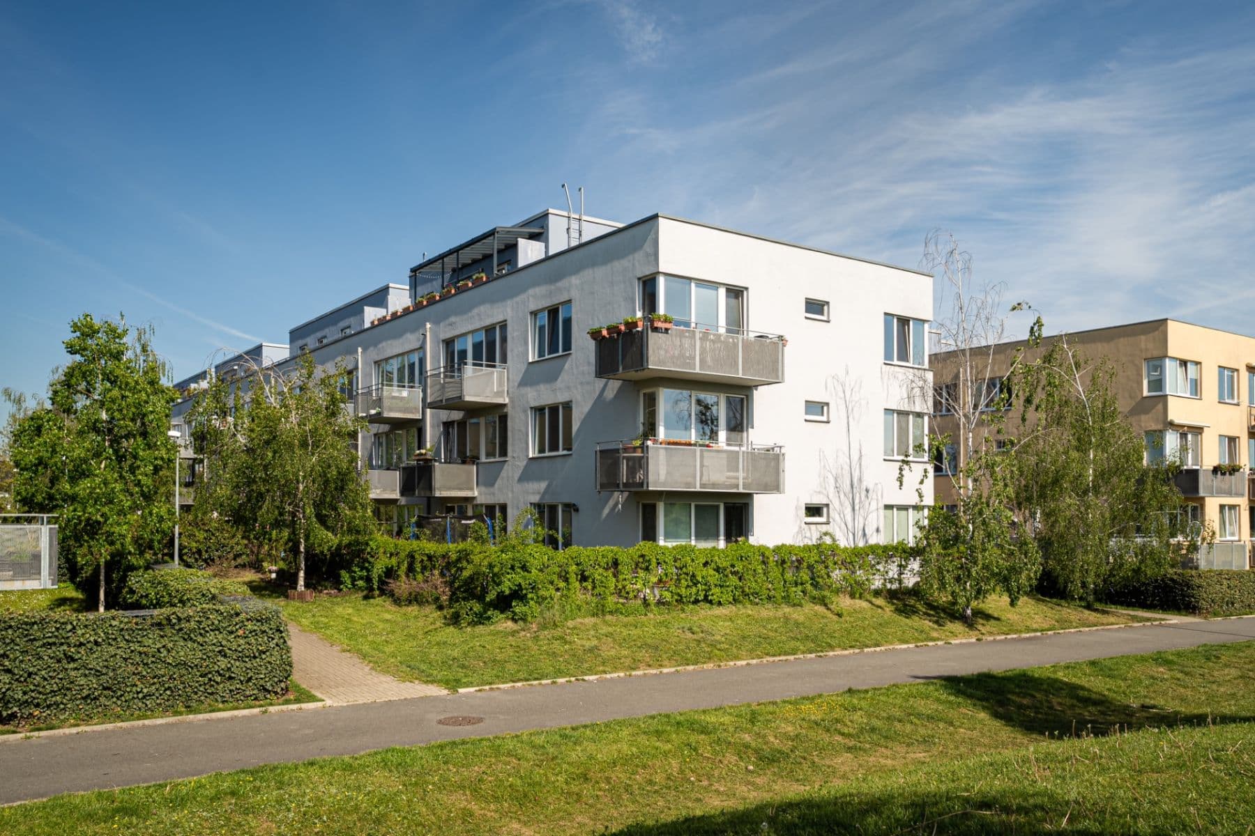 Pronájem bytu 2+kk 50 m², U Hostavického potoka, Praha, Praha Pronájem bytu 2+kk 50 m², U Hostavického potoka, Praha, Praha