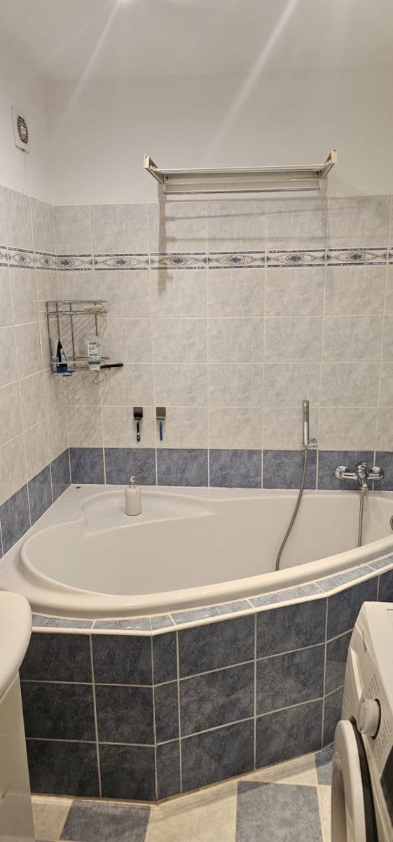 Prodej bytu 3+kk 60 m², Anny Drabíkové, Praha, Praha Prodej bytu 3+kk 60 m², Anny Drabíkové, Praha, Praha