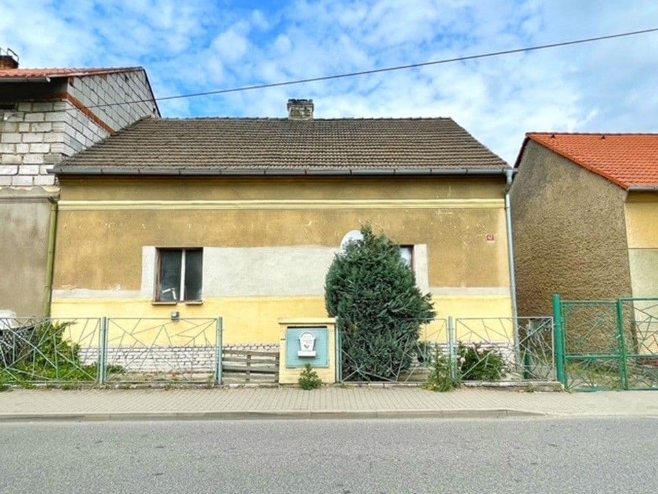Prodej domu 90 m², pozemek 755 m², Na Poříčí, Králův Dvůr, Středočeský kraj Prodej domu 90 m², pozemek 755 m², Na Poříčí, Králův Dvůr, Středočeský kraj