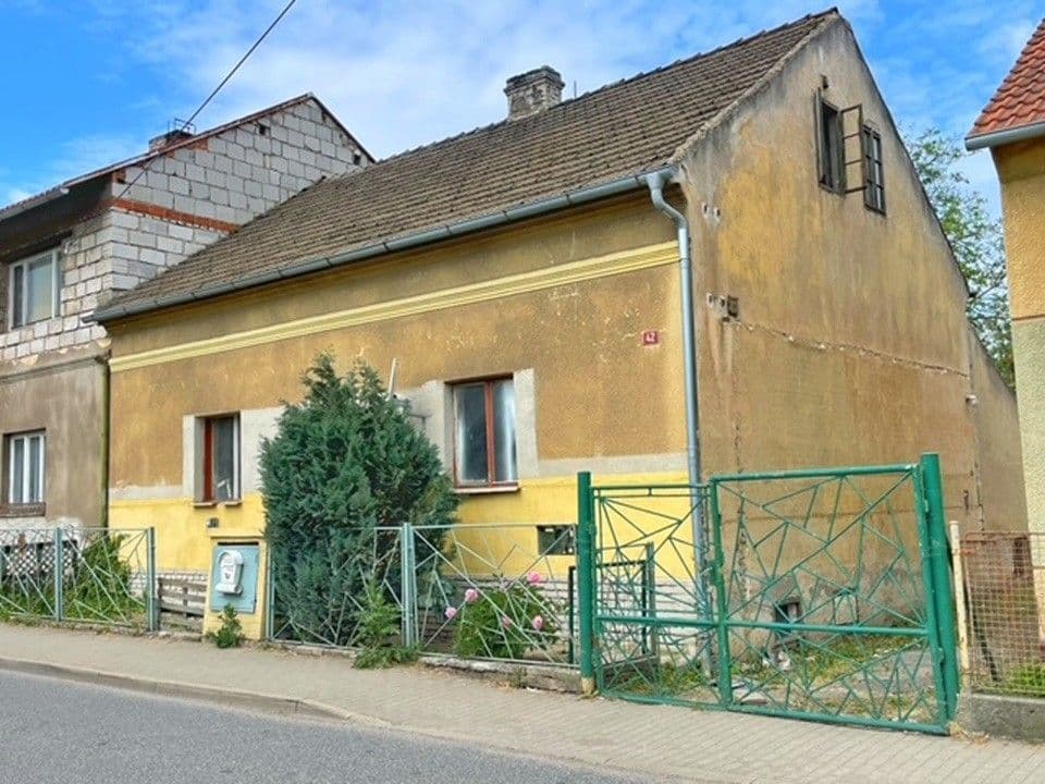 Prodej domu 90 m², pozemek 755 m², Na Poříčí, Králův Dvůr, Středočeský kraj Prodej domu 90 m², pozemek 755 m², Na Poříčí, Králův Dvůr, Středočeský kraj