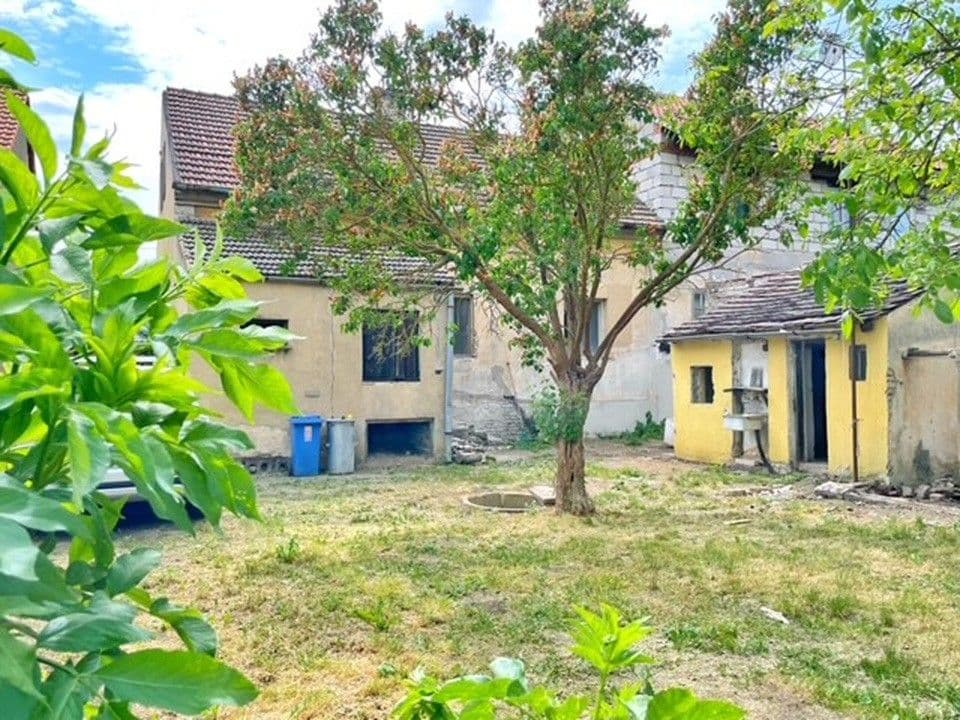 Prodej domu 90 m², pozemek 755 m², Na Poříčí, Králův Dvůr, Středočeský kraj Prodej domu 90 m², pozemek 755 m², Na Poříčí, Králův Dvůr, Středočeský kraj