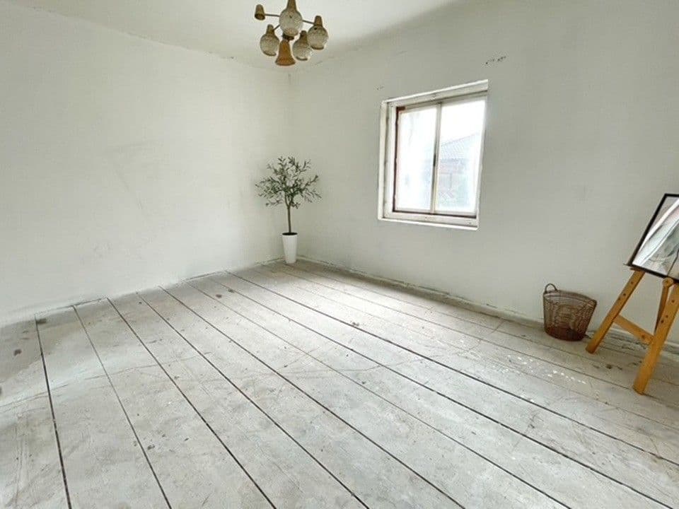 Prodej domu 90 m², pozemek 755 m², Na Poříčí, Králův Dvůr, Středočeský kraj Prodej domu 90 m², pozemek 755 m², Na Poříčí, Králův Dvůr, Středočeský kraj