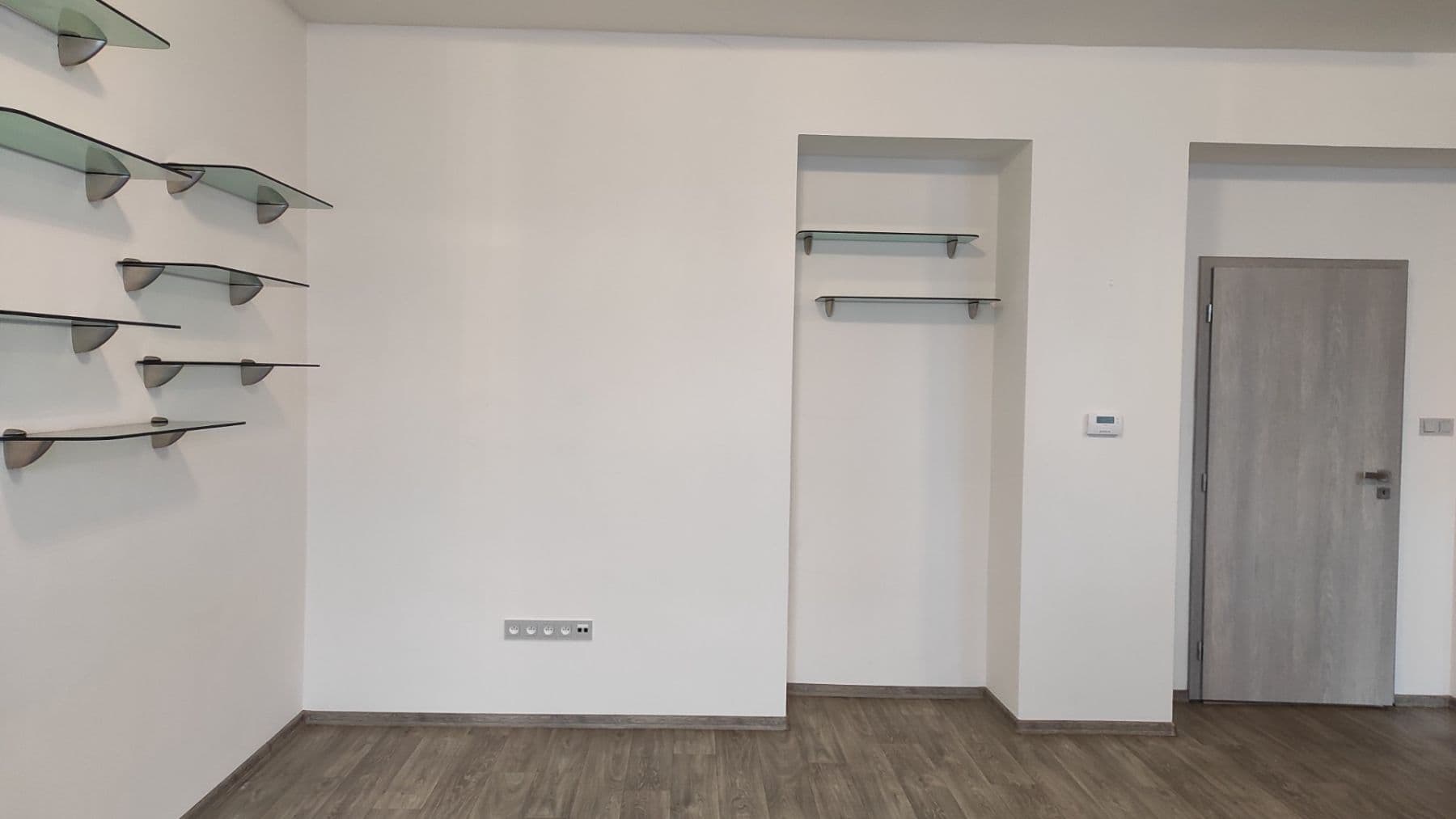 Pronájem bytu 2+kk 64 m², Husova, Čáslav, Středočeský kraj Pronájem bytu 2+kk 64 m², Husova, Čáslav, Středočeský kraj
