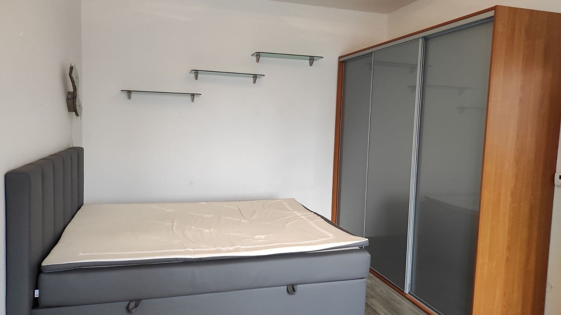 Pronájem bytu 2+kk 64 m², Husova, Čáslav, Středočeský kraj Pronájem bytu 2+kk 64 m², Husova, Čáslav, Středočeský kraj