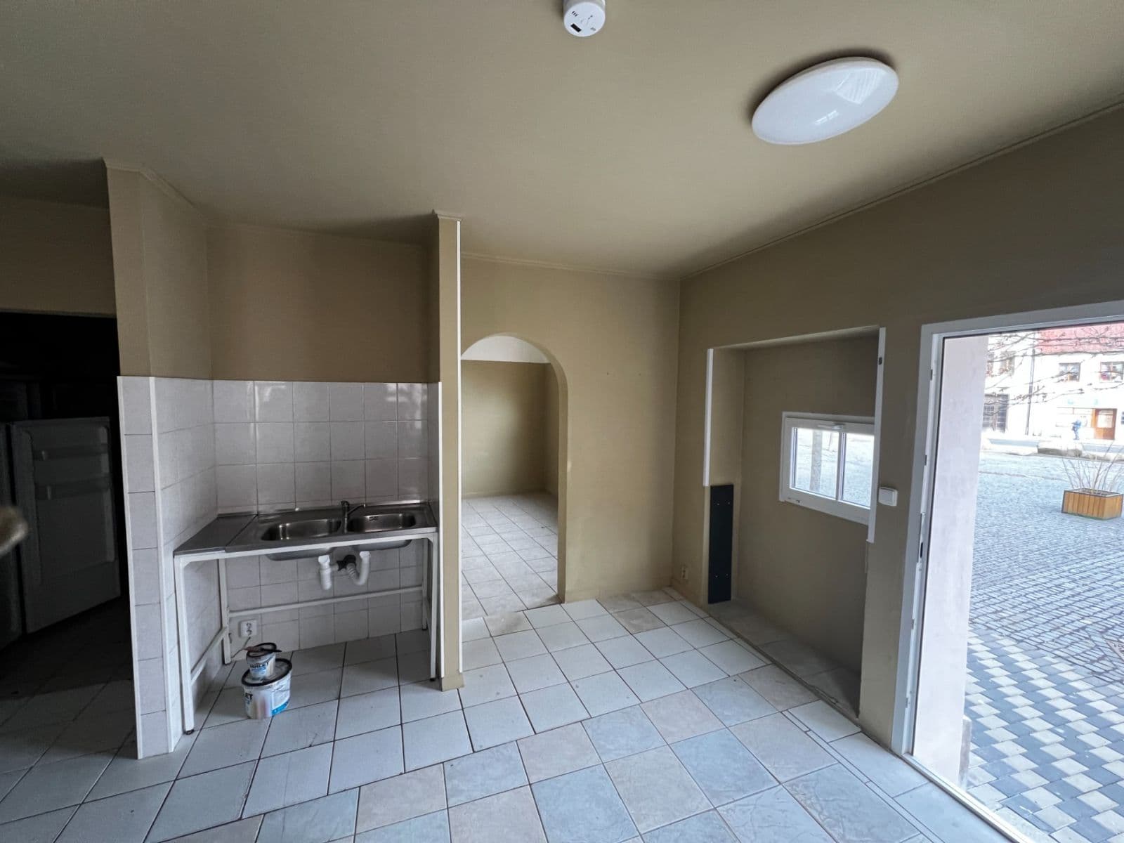 Pronájem nebytového prostoru 40 m², Bratří Čapků, Nejdek, Karlovarský kraj Pronájem nebytového prostoru 40 m², Bratří Čapků, Nejdek, Karlovarský kraj