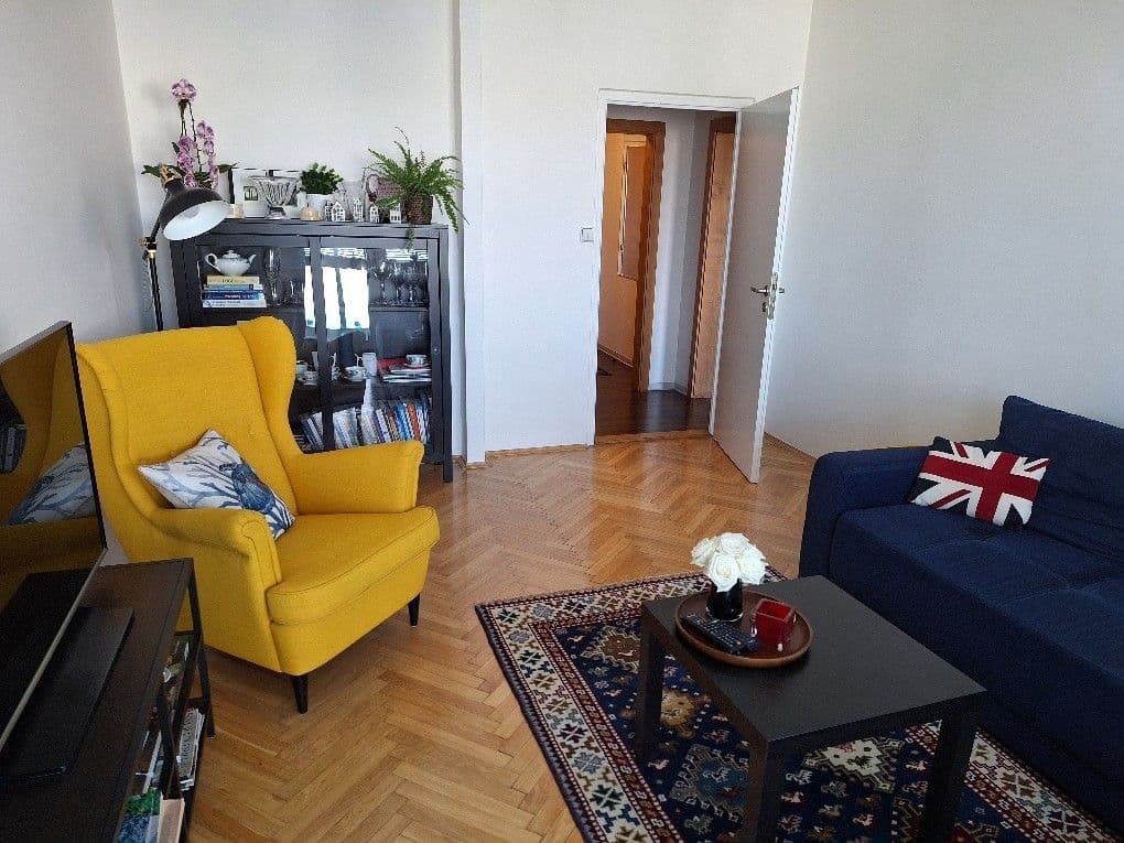 Pronájem bytu 2+1 60 m², Horolezecká, Praha, Praha Pronájem bytu 2+1 60 m², Horolezecká, Praha, Praha