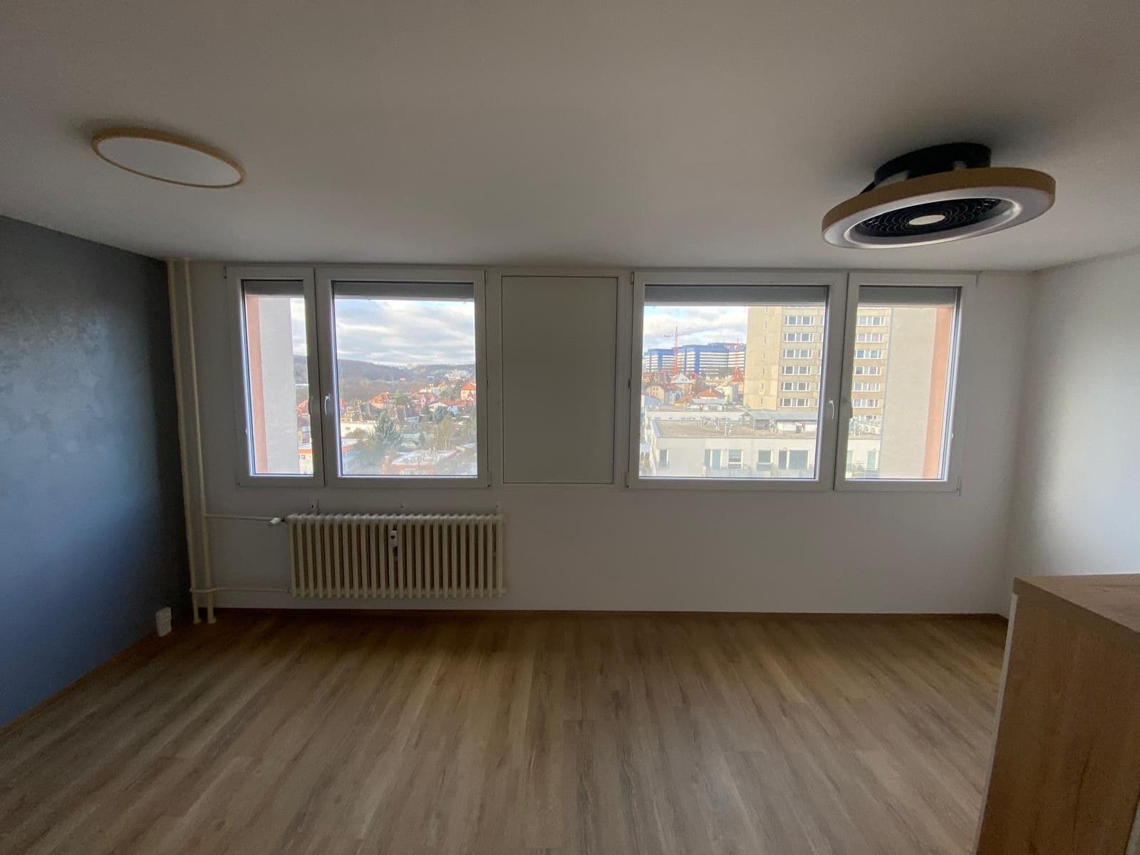 Pronájem bytu 1+kk 31 m², Hennerova, Praha, Praha Pronájem bytu 1+kk 31 m², Hennerova, Praha, Praha