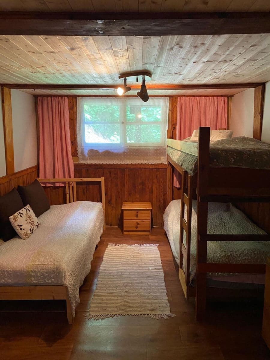 Prodej chaty, chalupy 35 m², pozemek 249 m², Mikulov, Ústecký kraj Prodej chaty, chalupy 35 m², pozemek 249 m², Mikulov, Ústecký kraj