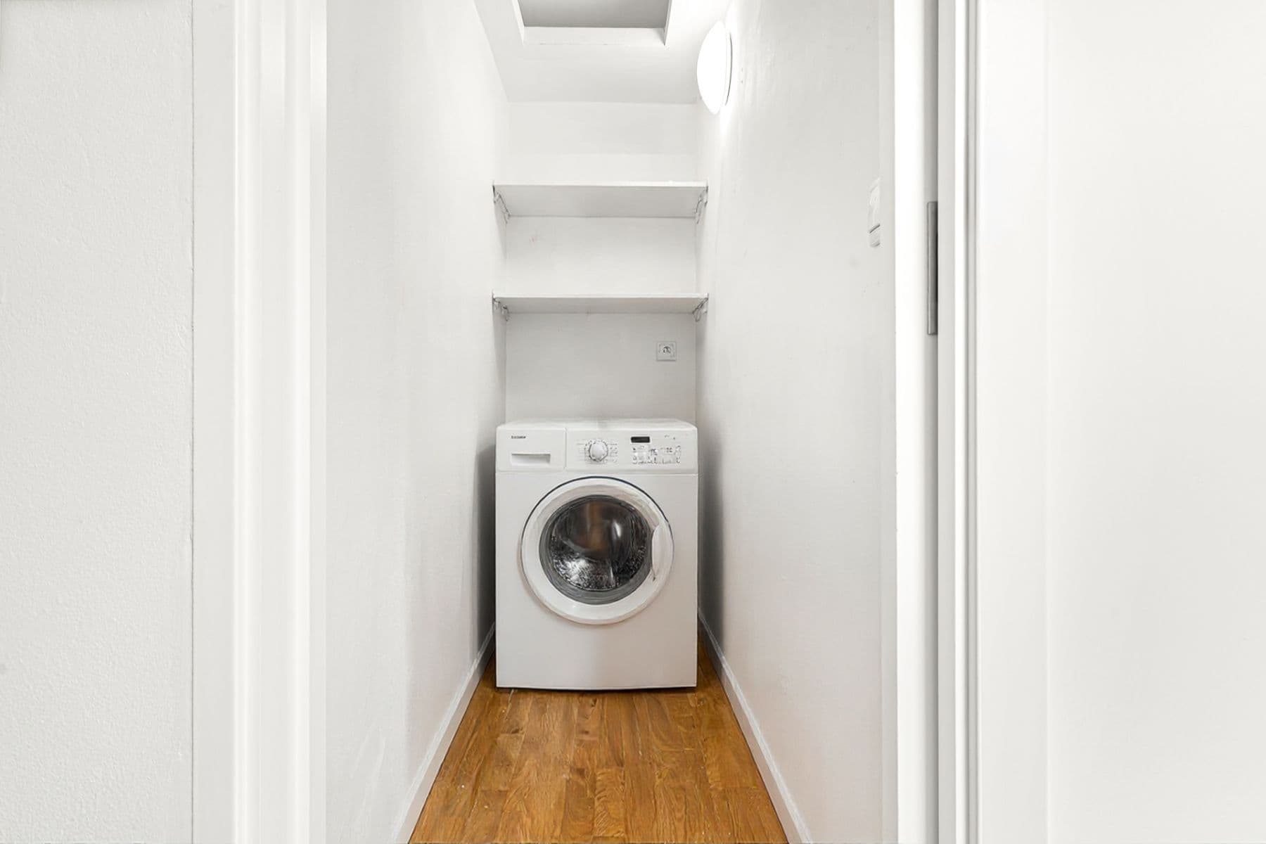 Prodej bytu 2+kk 48 m², Dukelských hrdinů, Praha, Praha Prodej bytu 2+kk 48 m², Dukelských hrdinů, Praha, Praha