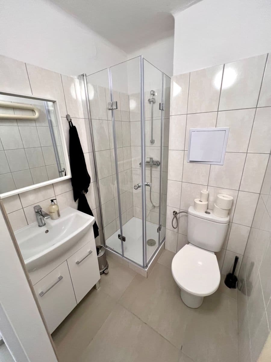 Pronájem bytu 1+1 28 m², Terezínská, Lovosice, Ústecký kraj Pronájem bytu 1+1 28 m², Terezínská, Lovosice, Ústecký kraj