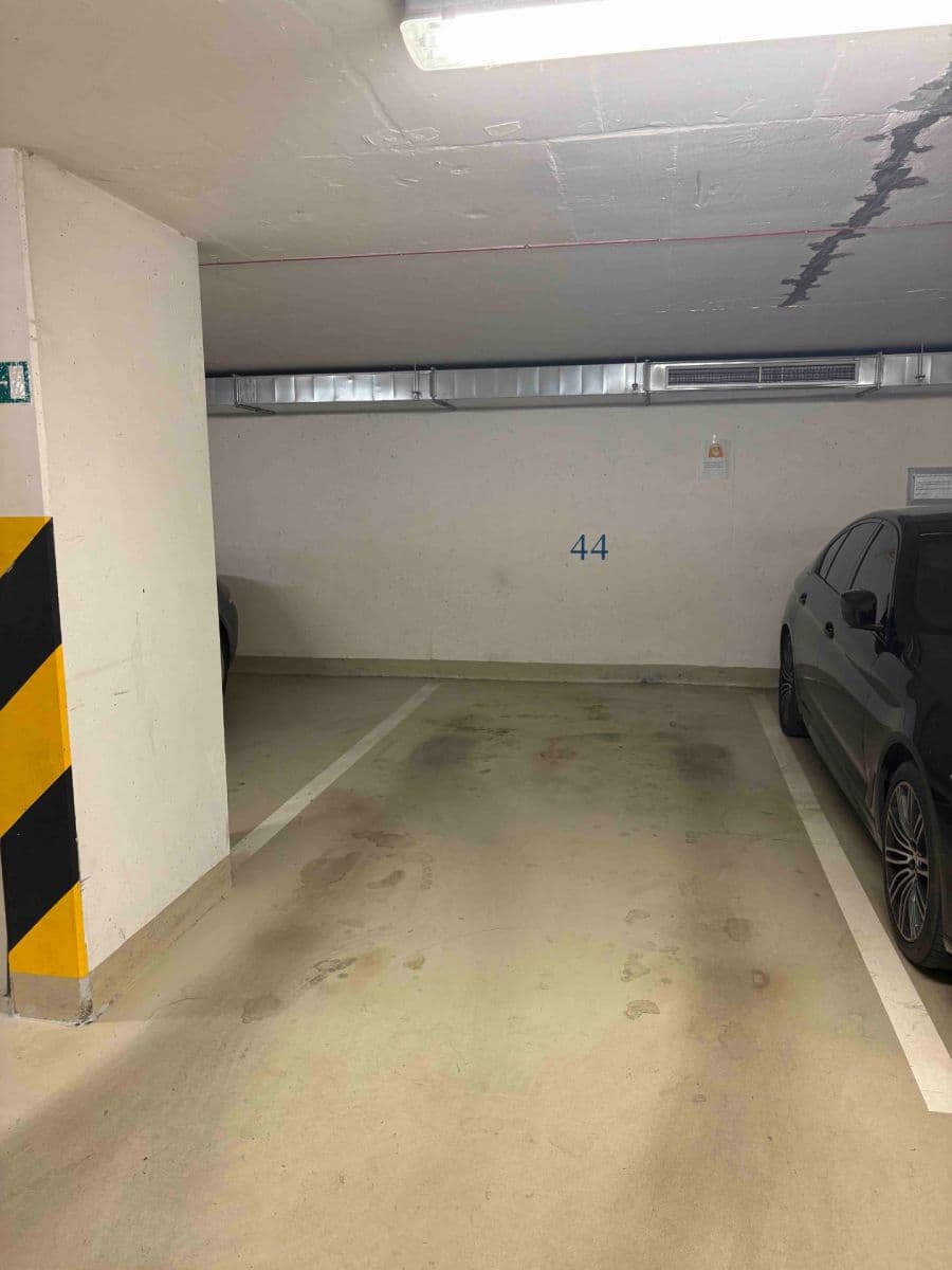 Pronájem bytu 2+kk 62 m², Athénská, Praha, Praha Pronájem bytu 2+kk 62 m², Athénská, Praha, Praha