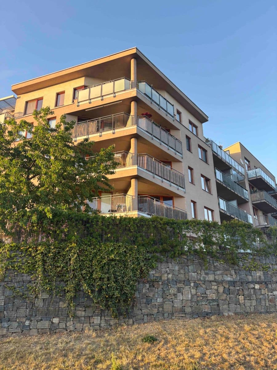 Pronájem bytu 2+kk 62 m², Athénská, Praha, Praha Pronájem bytu 2+kk 62 m², Athénská, Praha, Praha