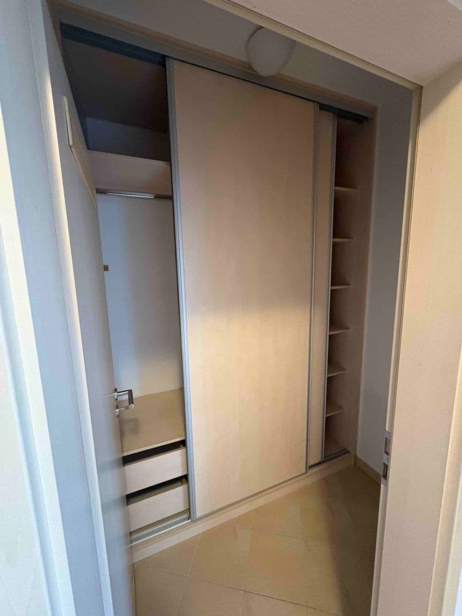 Pronájem bytu 2+kk 62 m², Athénská, Praha, Praha Pronájem bytu 2+kk 62 m², Athénská, Praha, Praha