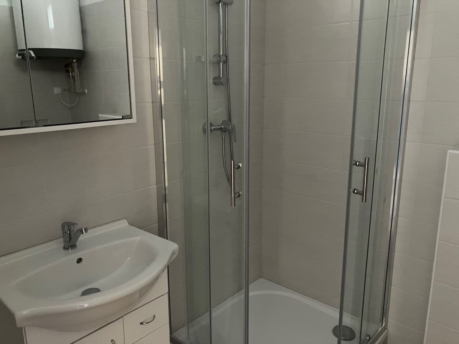 Pronájem bytu 2+kk 55 m², Palackého nám., Dačice, Jihočeský kraj Pronájem bytu 2+kk 55 m², Palackého nám., Dačice, Jihočeský kraj