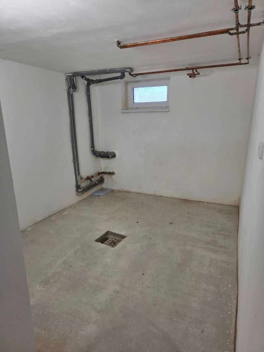 Pronájem domu 105 m², pozemek 1.002 m², Na Terase, Zlatníky-Hodkovice, Středočeský kraj Pronájem domu 105 m², pozemek 1.002 m², Na Terase, Zlatníky-Hodkovice, Středočeský kraj