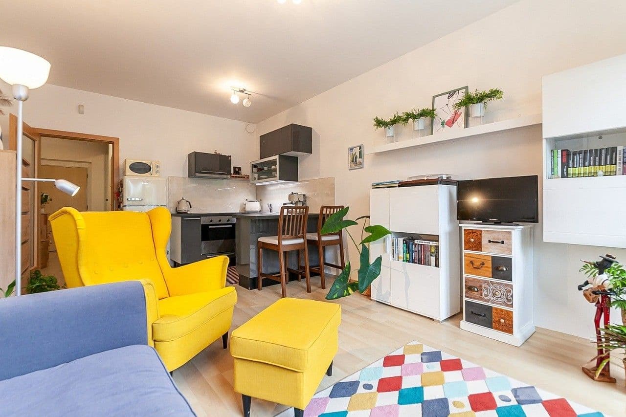 Pronájem bytu 1+kk 34 m², Sazovická, Praha, Praha Pronájem bytu 1+kk 34 m², Sazovická, Praha, Praha