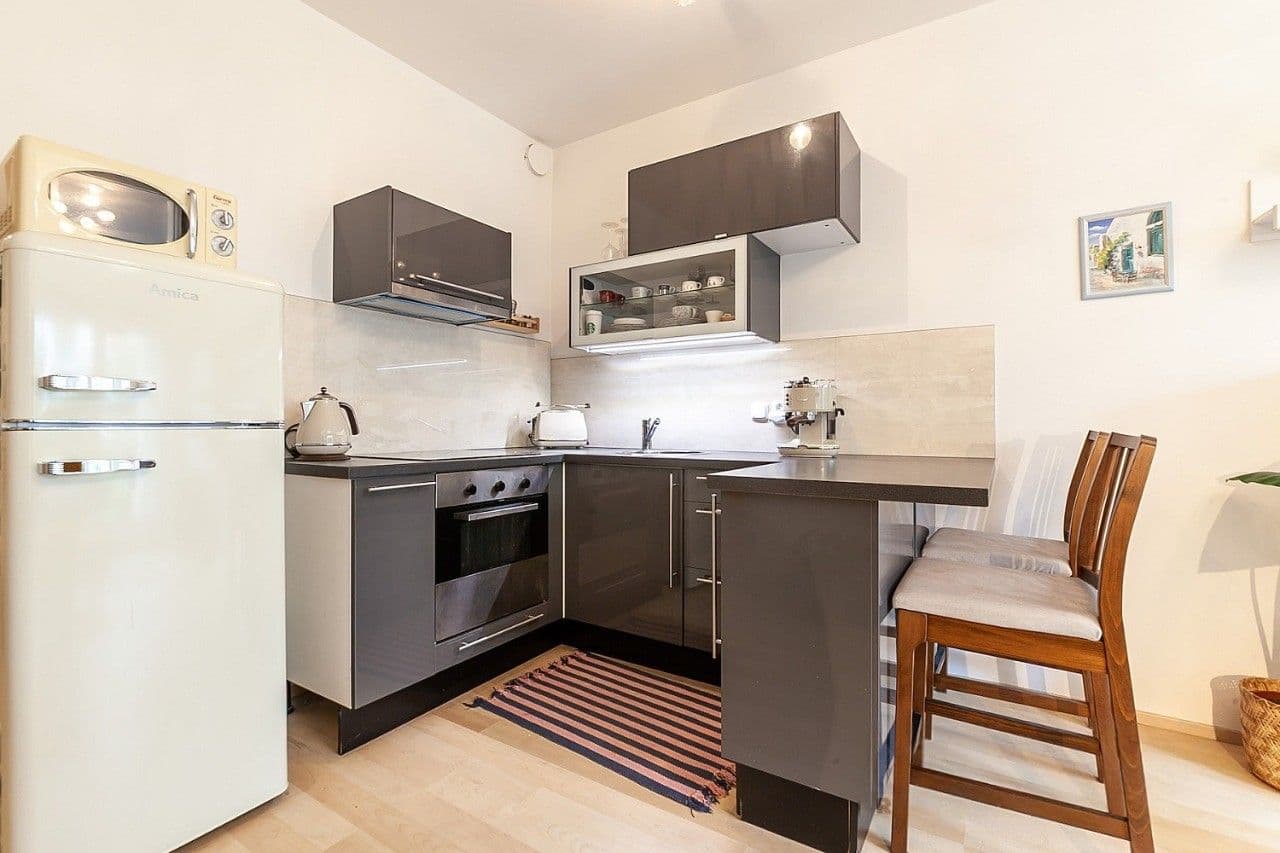 Pronájem bytu 1+kk 34 m², Sazovická, Praha, Praha Pronájem bytu 1+kk 34 m², Sazovická, Praha, Praha