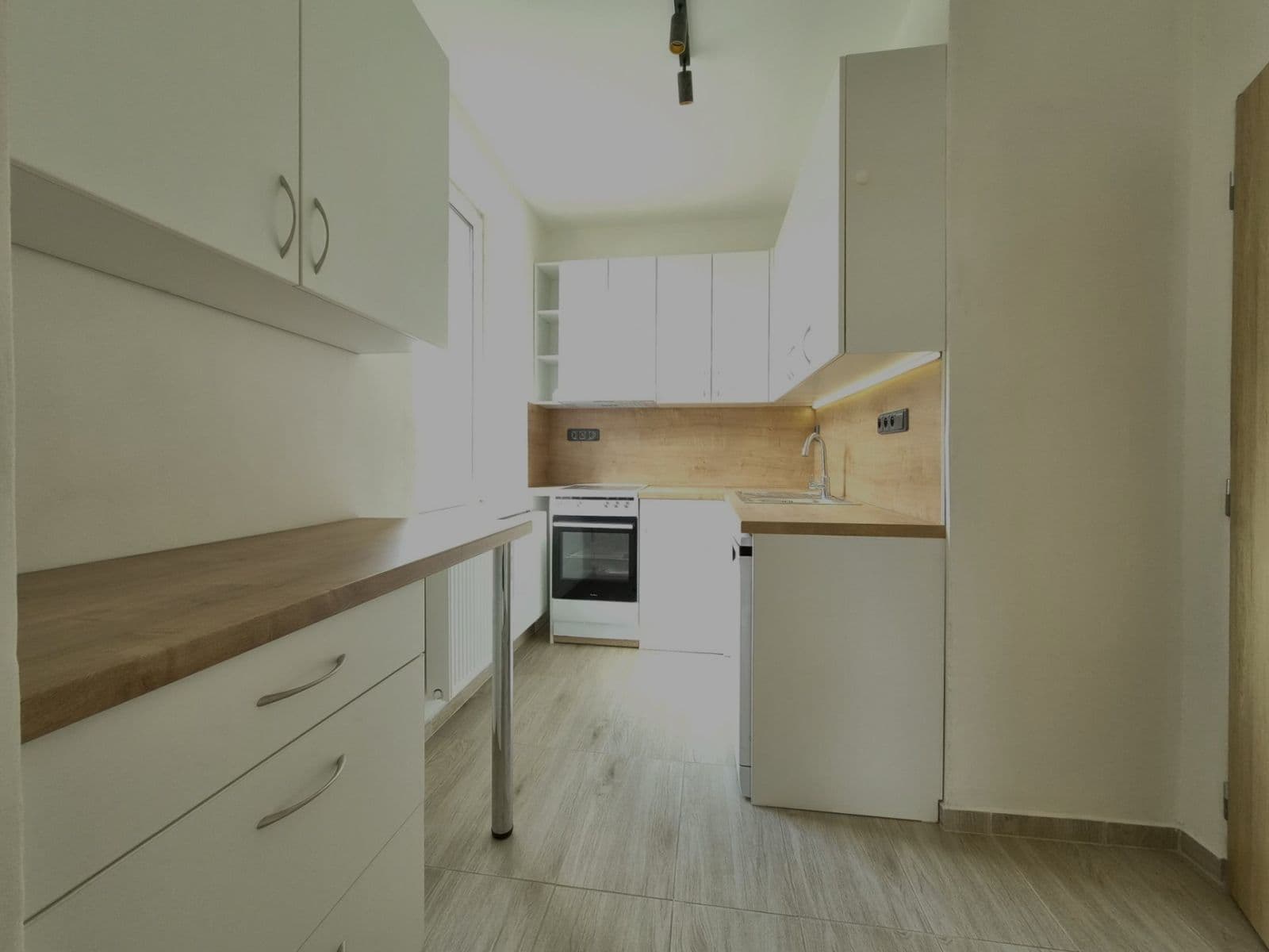 Pronájem bytu 2+kk 48 m², Sokolská, Chlumec nad Cidlinou, Královéhradecký kraj Pronájem bytu 2+kk 48 m², Sokolská, Chlumec nad Cidlinou, Královéhradecký kraj