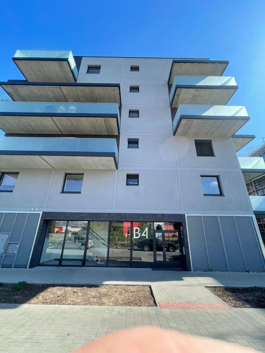 Pronájem bytu 1+kk 33 m², Čakovická, Praha, Praha Pronájem bytu 1+kk 33 m², Čakovická, Praha, Praha