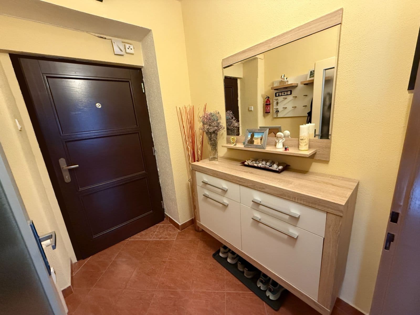 Pronájem bytu 2+kk 62 m², Hořanská, Praha, Praha Pronájem bytu 2+kk 62 m², Hořanská, Praha, Praha