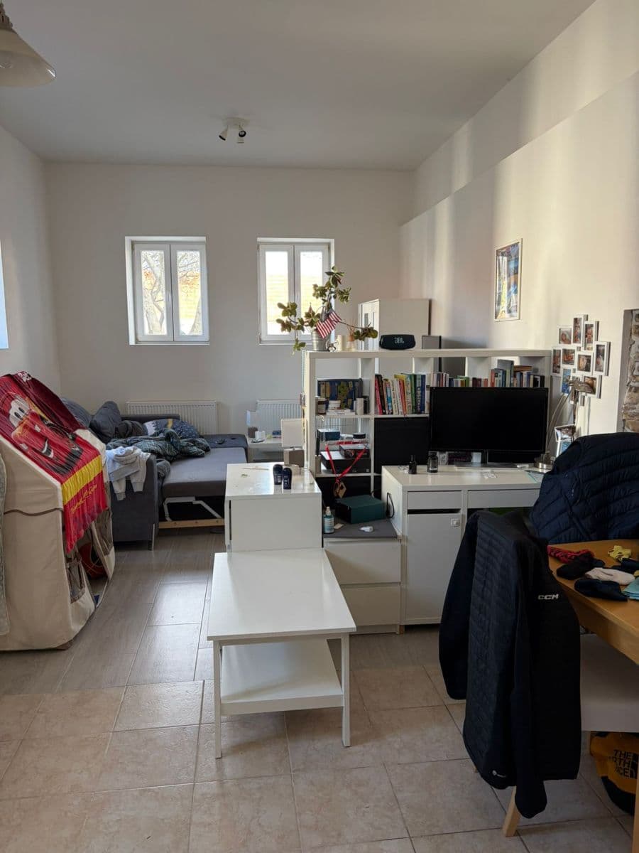 Pronájem bytu 1+kk 43 m², Formanská, Praha, Praha Pronájem bytu 1+kk 43 m², Formanská, Praha, Praha