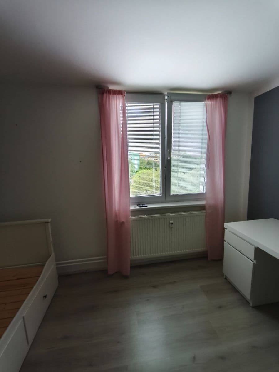 Pronájem bytu 3+1 76 m², Kachlíkova, Brno, Jihomoravský kraj Pronájem bytu 3+1 76 m², Kachlíkova, Brno, Jihomoravský kraj