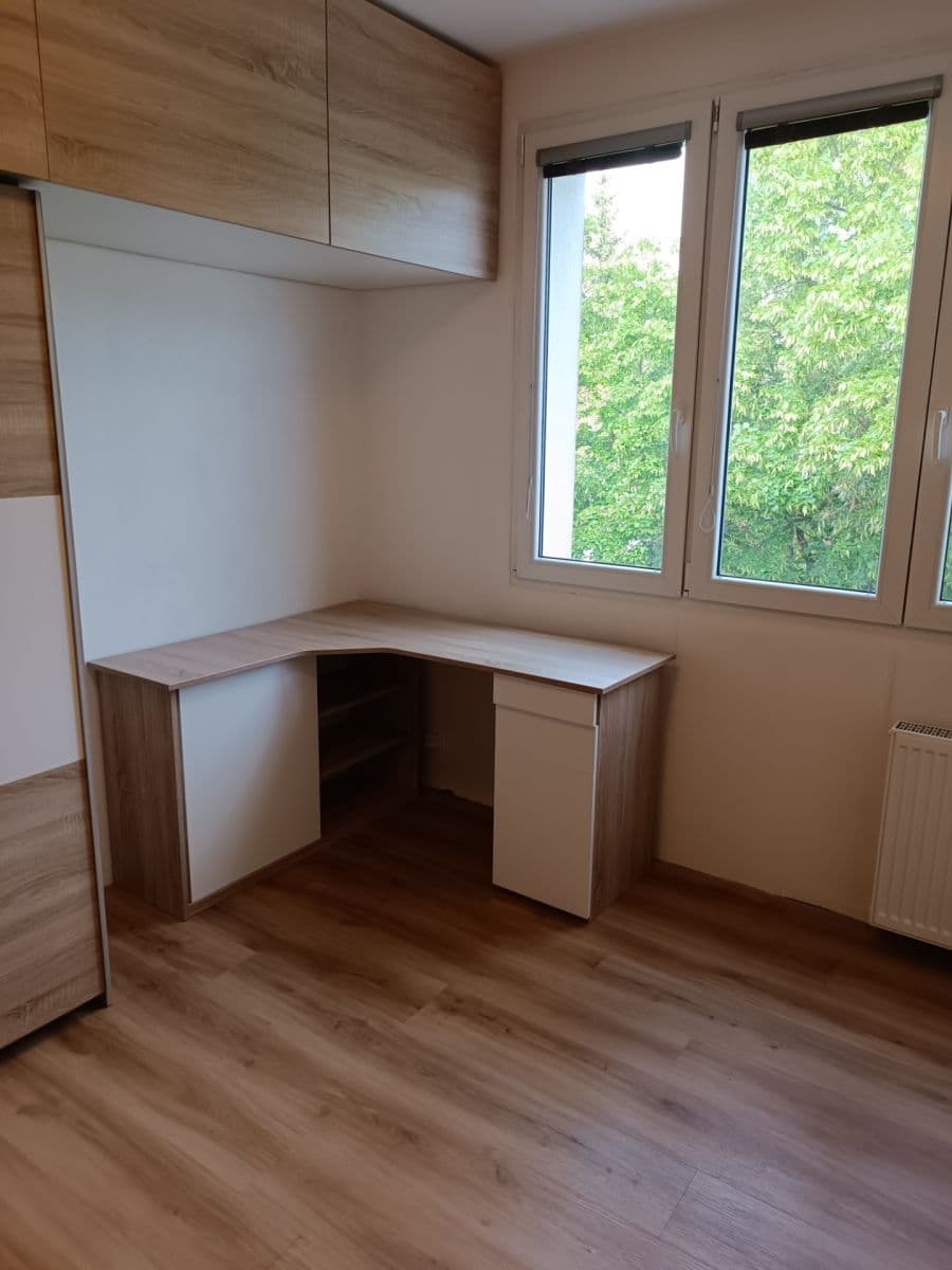 Pronájem bytu 1+kk 20 m², Polední, Plzeň, Plzeňský kraj Pronájem bytu 1+kk 20 m², Polední, Plzeň, Plzeňský kraj