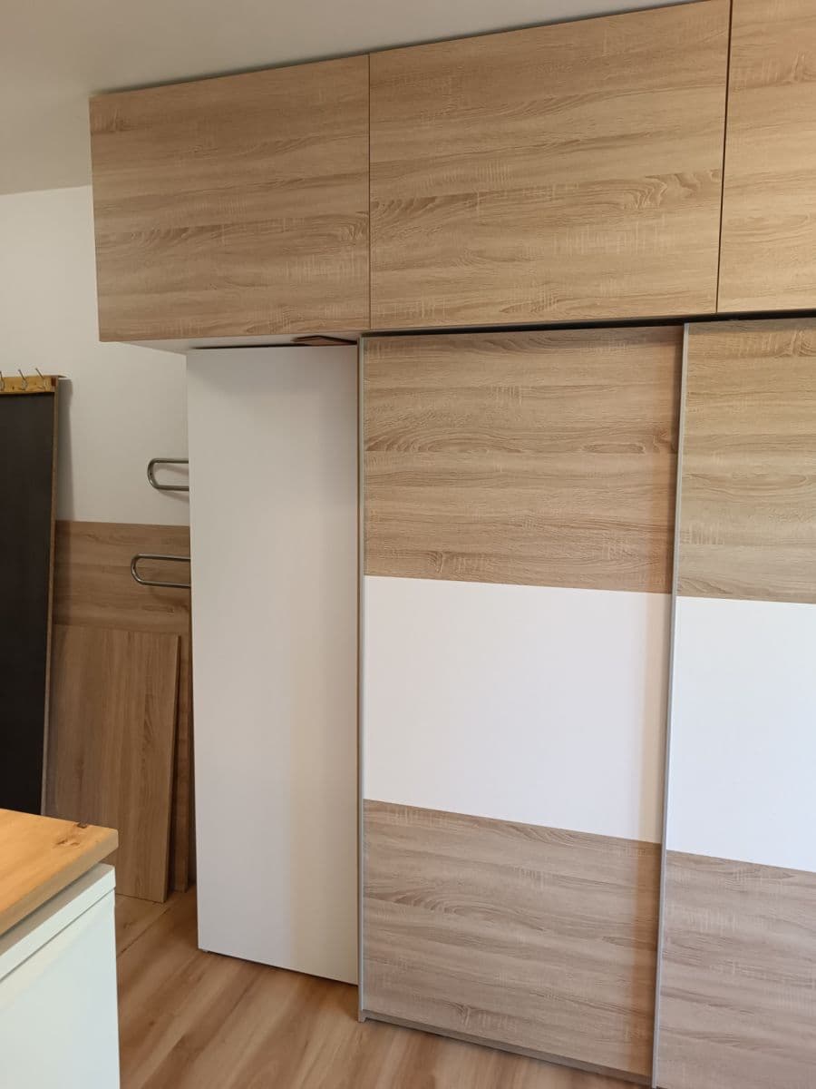 Pronájem bytu 1+kk 20 m², Polední, Plzeň, Plzeňský kraj Pronájem bytu 1+kk 20 m², Polední, Plzeň, Plzeňský kraj
