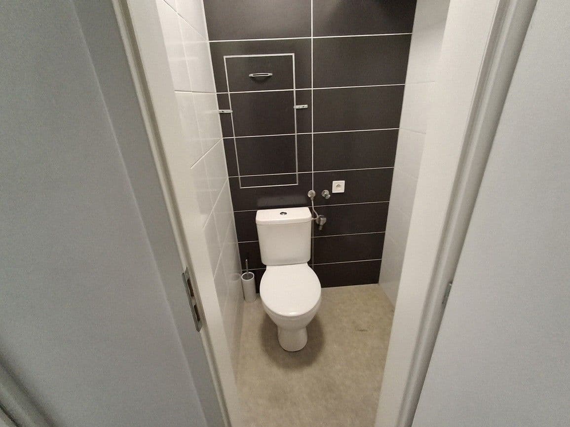 Pronájem bytu 2+1 56 m², Pastýřská, Cheb, Karlovarský kraj Pronájem bytu 2+1 56 m², Pastýřská, Cheb, Karlovarský kraj
