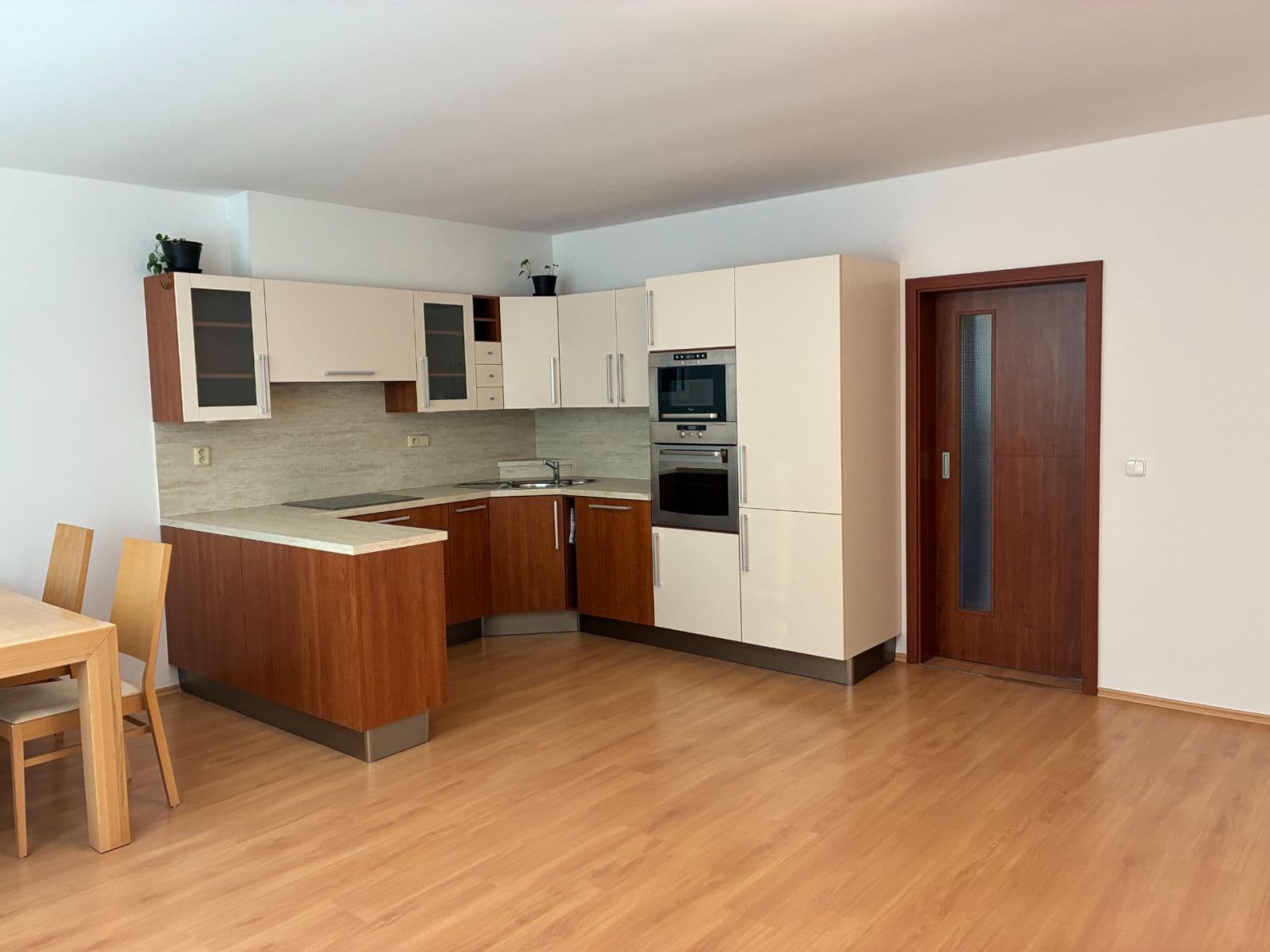 Pronájem bytu 3+kk 77 m², Sedláčkova, Brno, Jihomoravský kraj Pronájem bytu 3+kk 77 m², Sedláčkova, Brno, Jihomoravský kraj