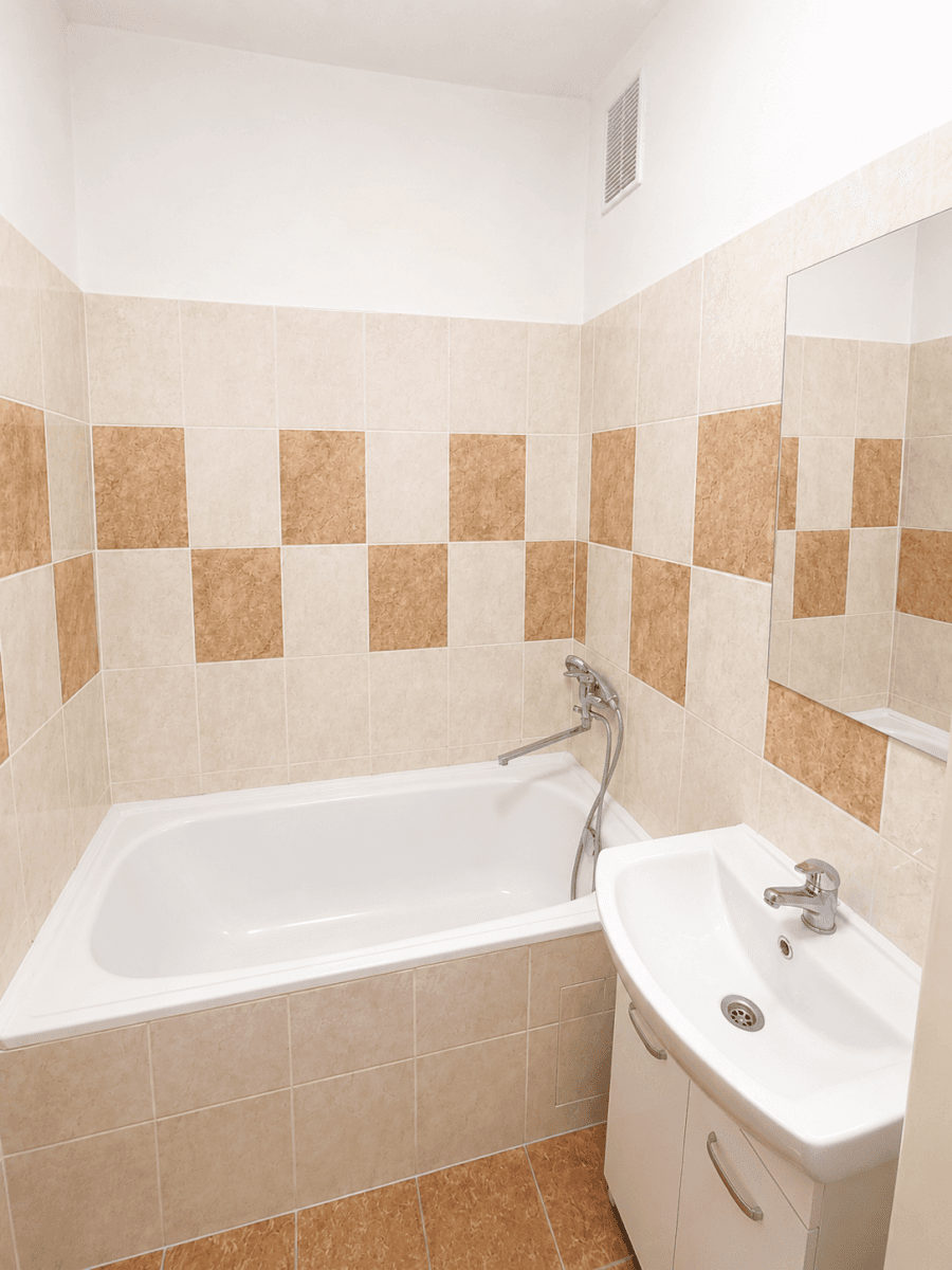 Prodej bytu 1+1 37 m², Gen. Sochora, Ostrava, Moravskoslezský kraj Prodej bytu 1+1 37 m², Gen. Sochora, Ostrava, Moravskoslezský kraj