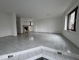 Pronájem bytu 3+1 109 m², Drosselweg 47, Bergisch Gladbach, Severní Porýní-Vestfálsko Pronájem bytu 3+1 109 m², Drosselweg 47, Bergisch Gladbach, Severní Porýní-Vestfálsko