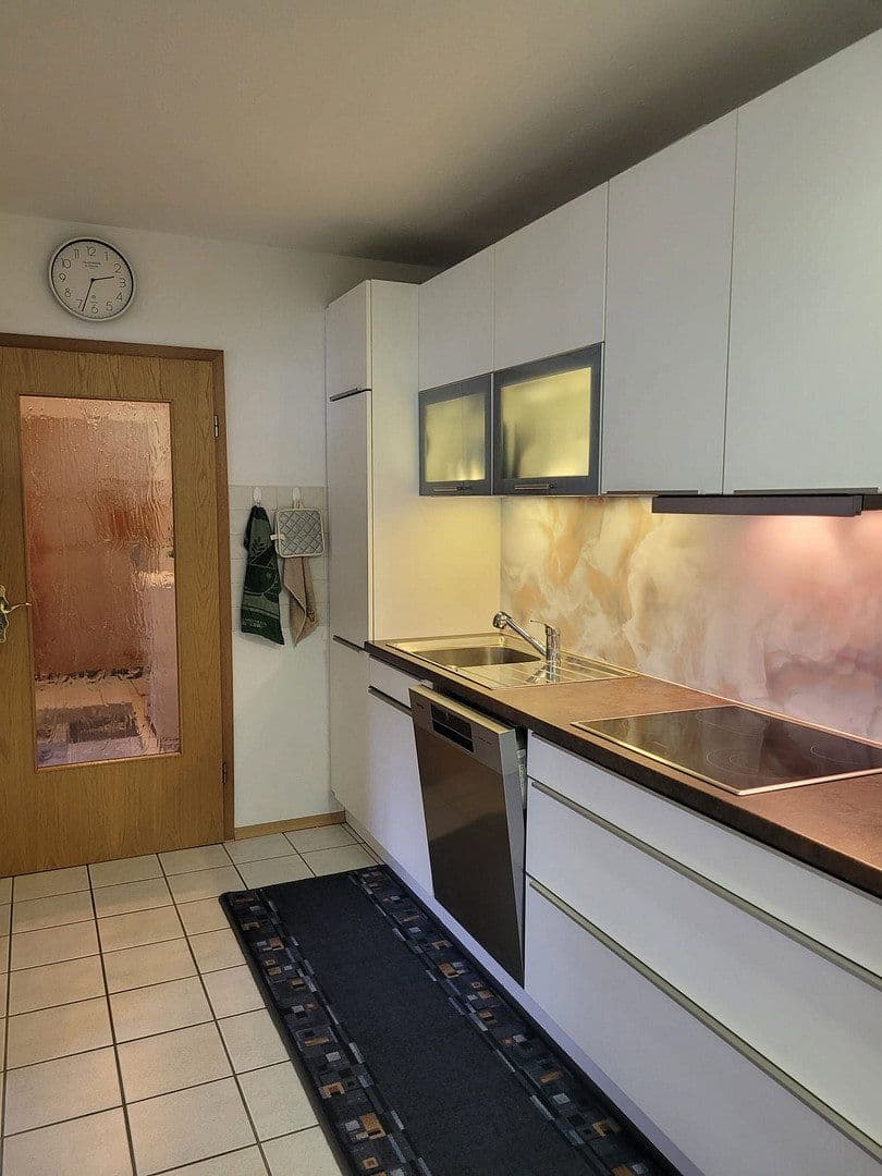 Prodej bytu 3+1 77 m², Wiesgasse 70, Ichenhausen, Bavorsko Prodej bytu 3+1 77 m², Wiesgasse 70, Ichenhausen, Bavorsko
